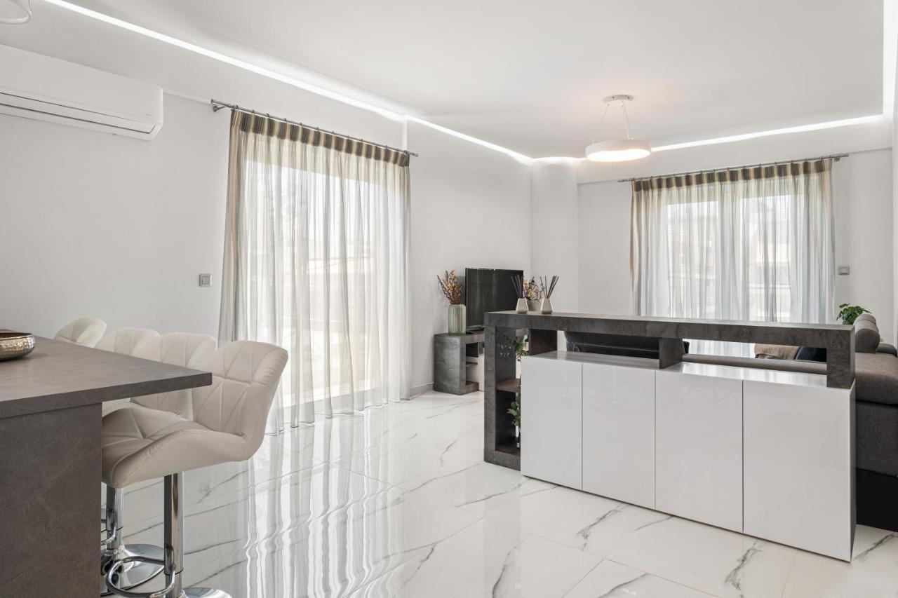 Billymare Central Glyfada Apartment เอเธนส์ ภายนอก รูปภาพ
